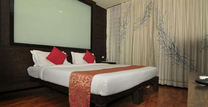 Infiniti Hotel And Spa Индаур Экстерьер фото
